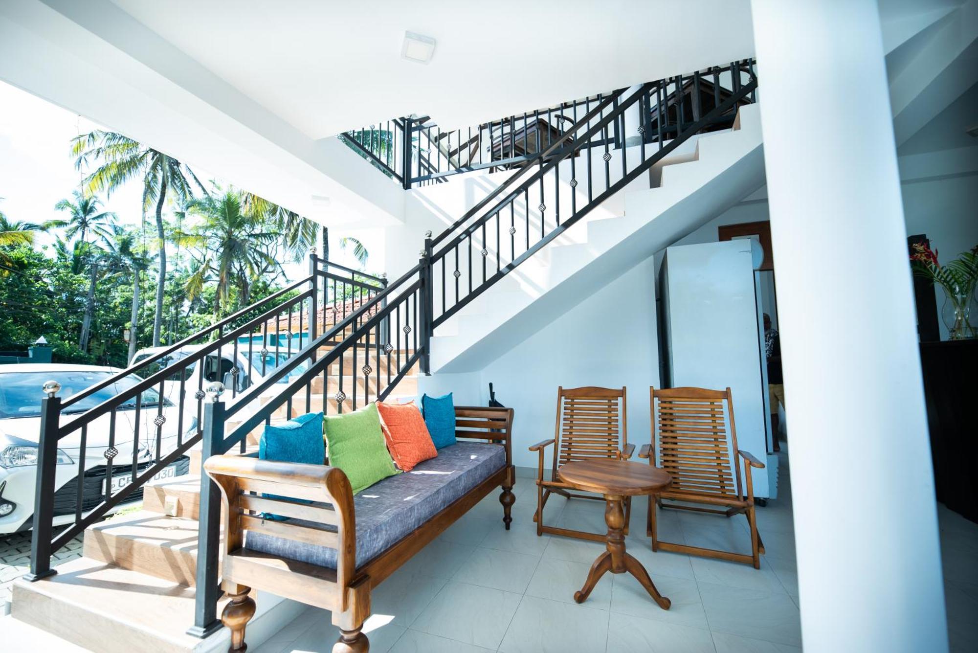 Teya Beach Hotel Ahangama Bagian luar foto